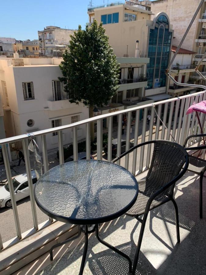 Appartment Near Center Corinth Exteriör bild